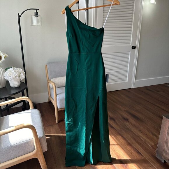 Womens Lulus Good Times Only Hunter Green One-Shoulder Maxi Dress NWT XXS - Picture 1 of 7